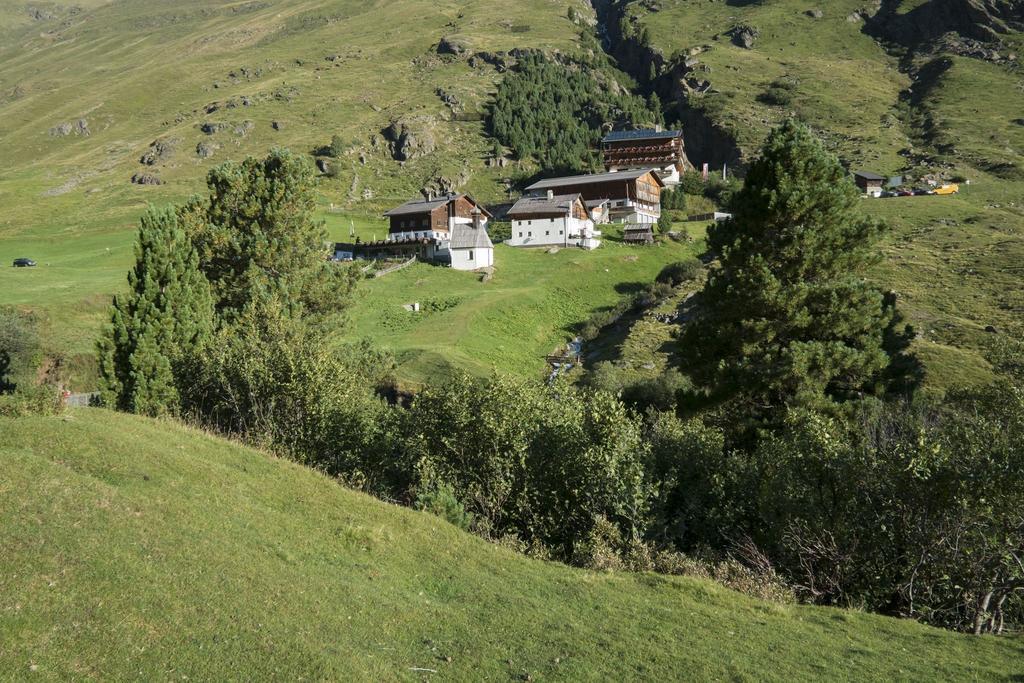 Gasthof Geierwallihof Vent Exteriör bild